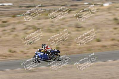 media/Apr-20-2025-AHRMA (Sun) [[393a79c373]]/Race/Group 11 early race/Turn 4b/